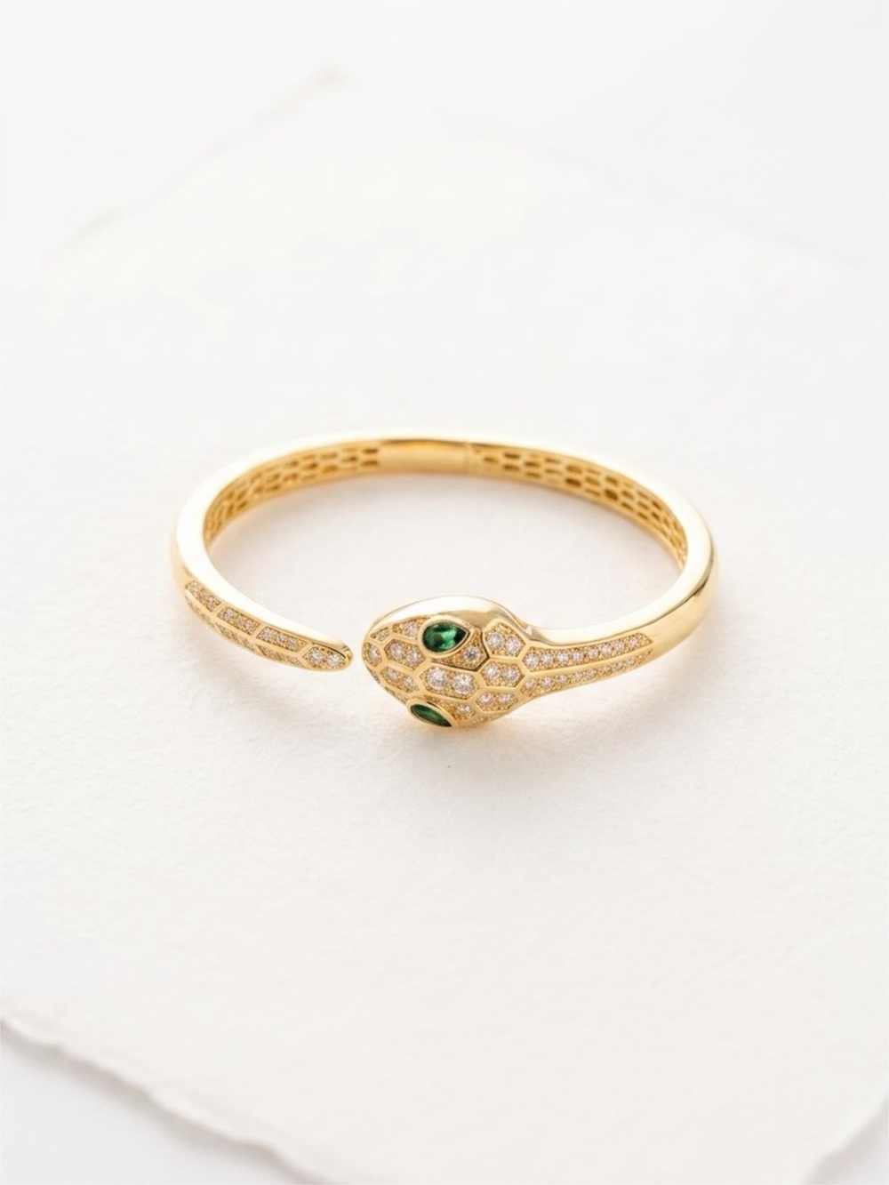 Green Eye Snake Bracelet – ,